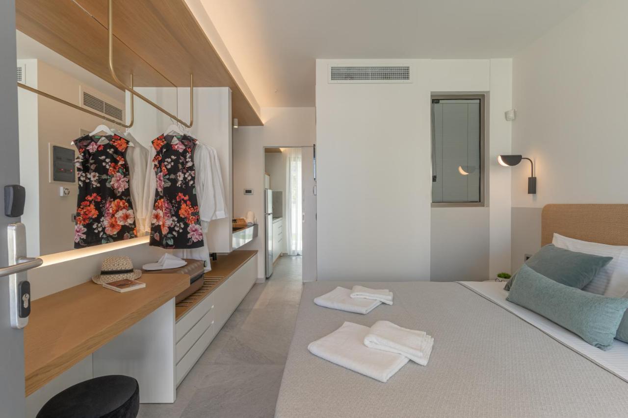 Mera Apartments Stavros  Bagian luar foto