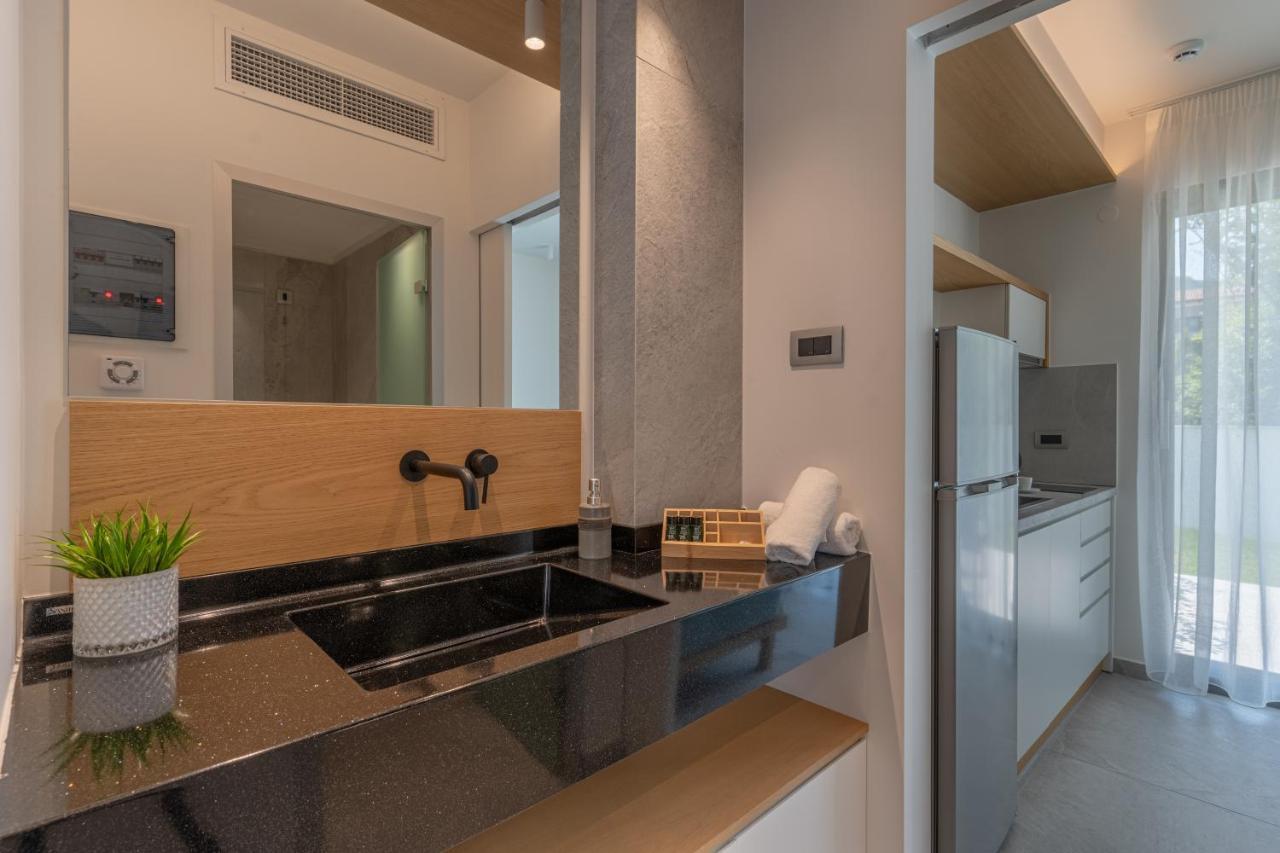 Mera Apartments Stavros  Bagian luar foto