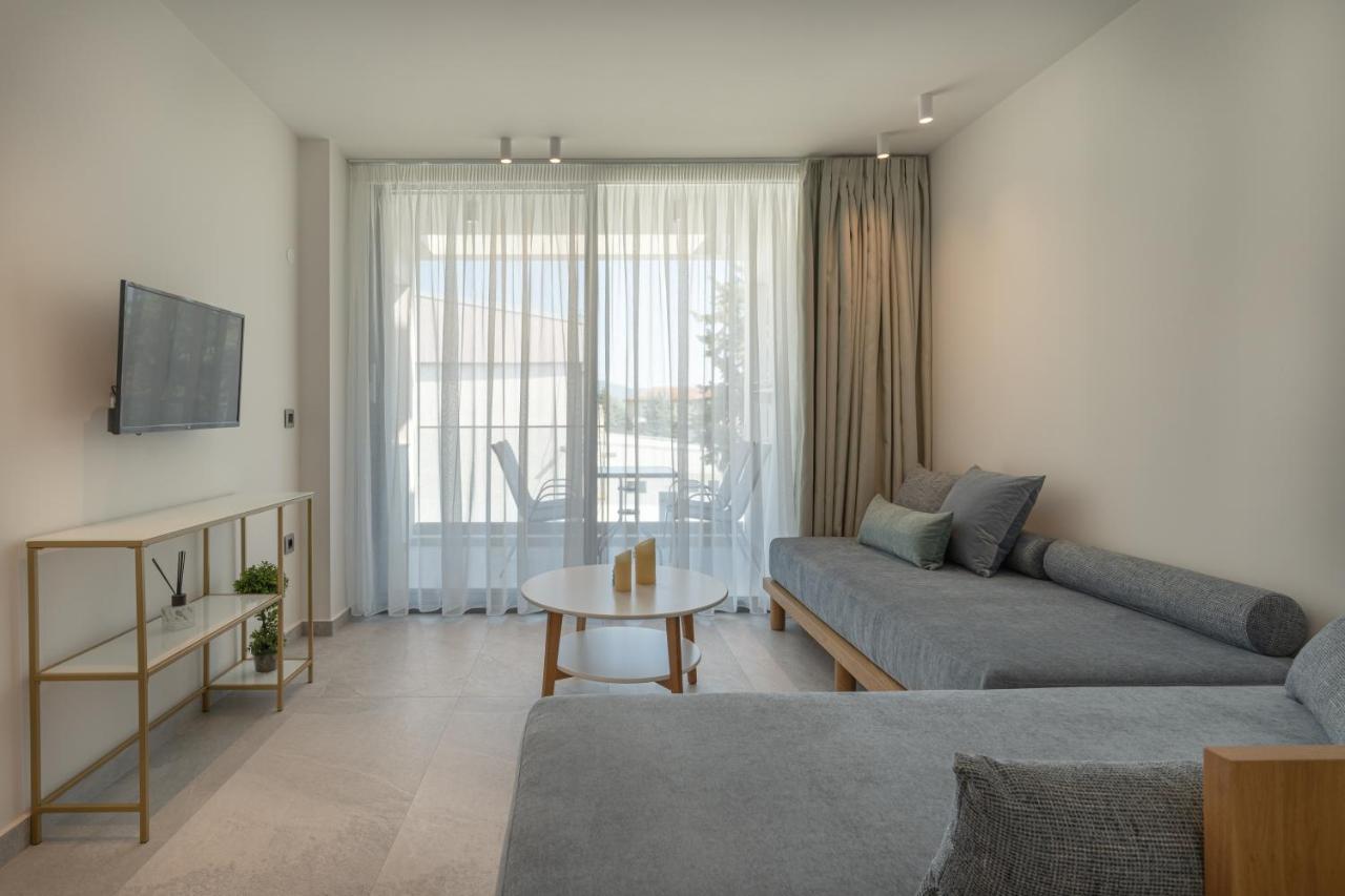 Mera Apartments Stavros  Bagian luar foto