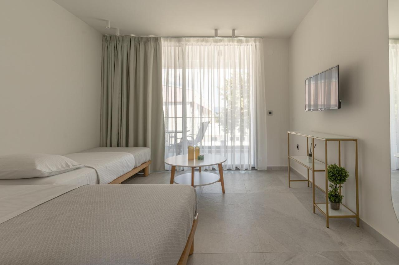 Mera Apartments Stavros  Bagian luar foto